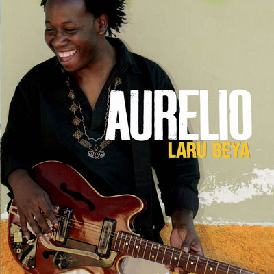 The cover of Laru Beya by Aurelio Martínez