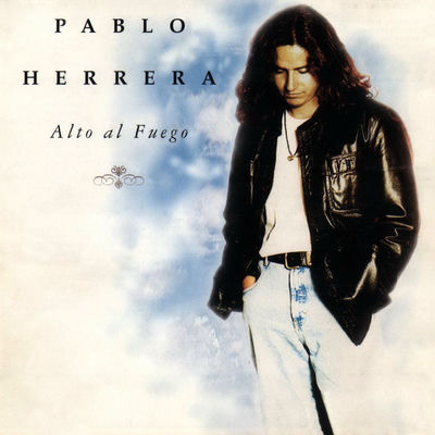 The cover of Alto al fuego by Pablo Herrera