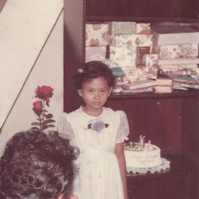 The cover of Selamat Ulang Tahun by Nadin Amizah