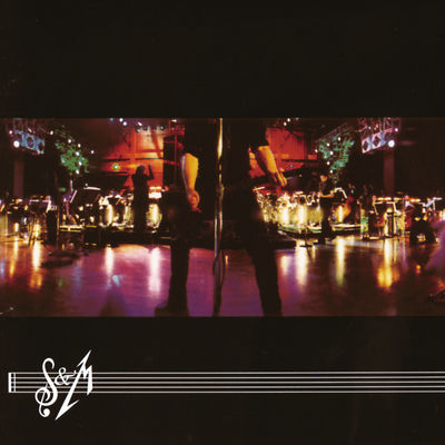 The cover of S&M by Metallica