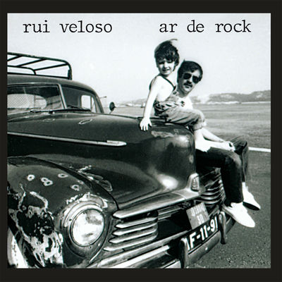 The cover of Ar de Rock by Rui Veloso