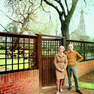 The cover of Unhalfbricking by Fairport Convention