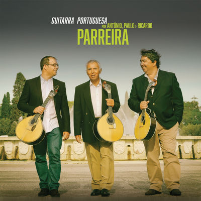The cover of Guitarra Portuguesa by António, Paulo e Ricardo Parreira